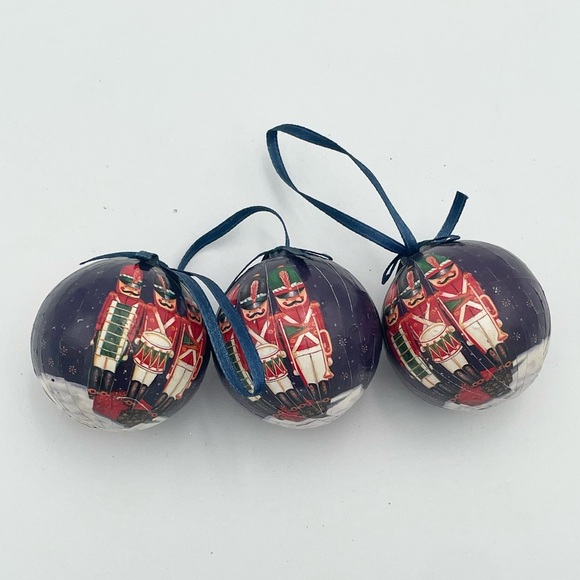 Set of 5 Variety Christmas Ornaments Vintage Decoupage and Glass Holiday Bauble - Picture 4 of 6